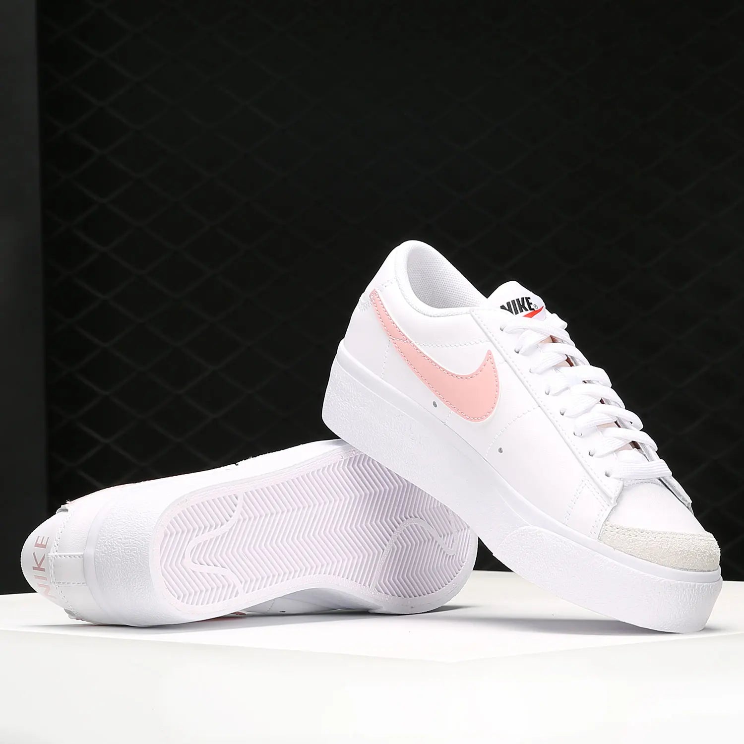 Nike Official Women's Blazer Low-Top Comfortable Casual Sneakers DJ0292-103